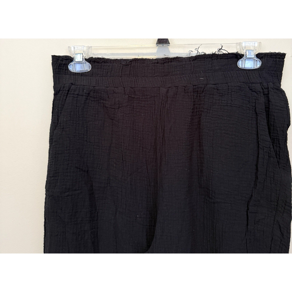 C&C California Women’s Black Pants Size L Elastic Waist Pockets Ankle Slits NWOT - Picture 2 of 7